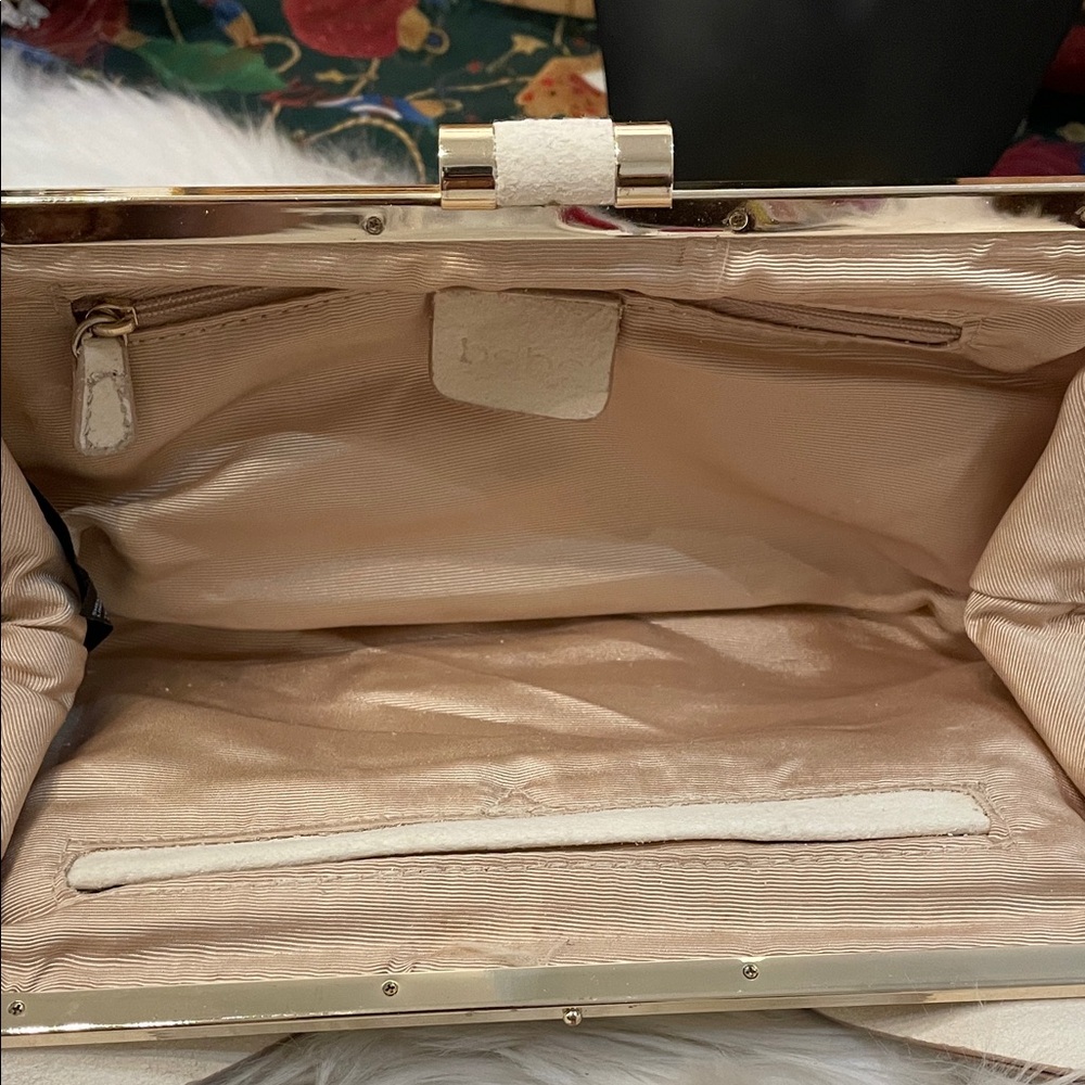 💜Bebe Ivory Clutch with Gold Studs - Picture 6 of 7
